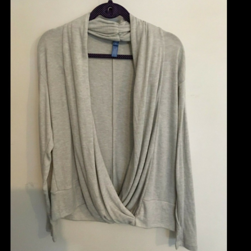 Simply Vera - Vera Wang Gray Sweater
